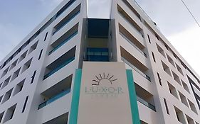 Aptos no Luxor Tambaú próximo ao mar